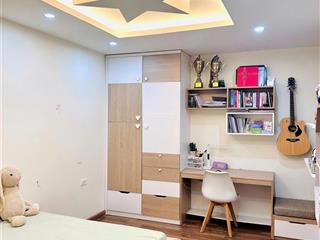 Bán 2 ngủ 83m² tầng trung, giá thấp nhất goldmark city 136 hồ tùng mậu, hà nội