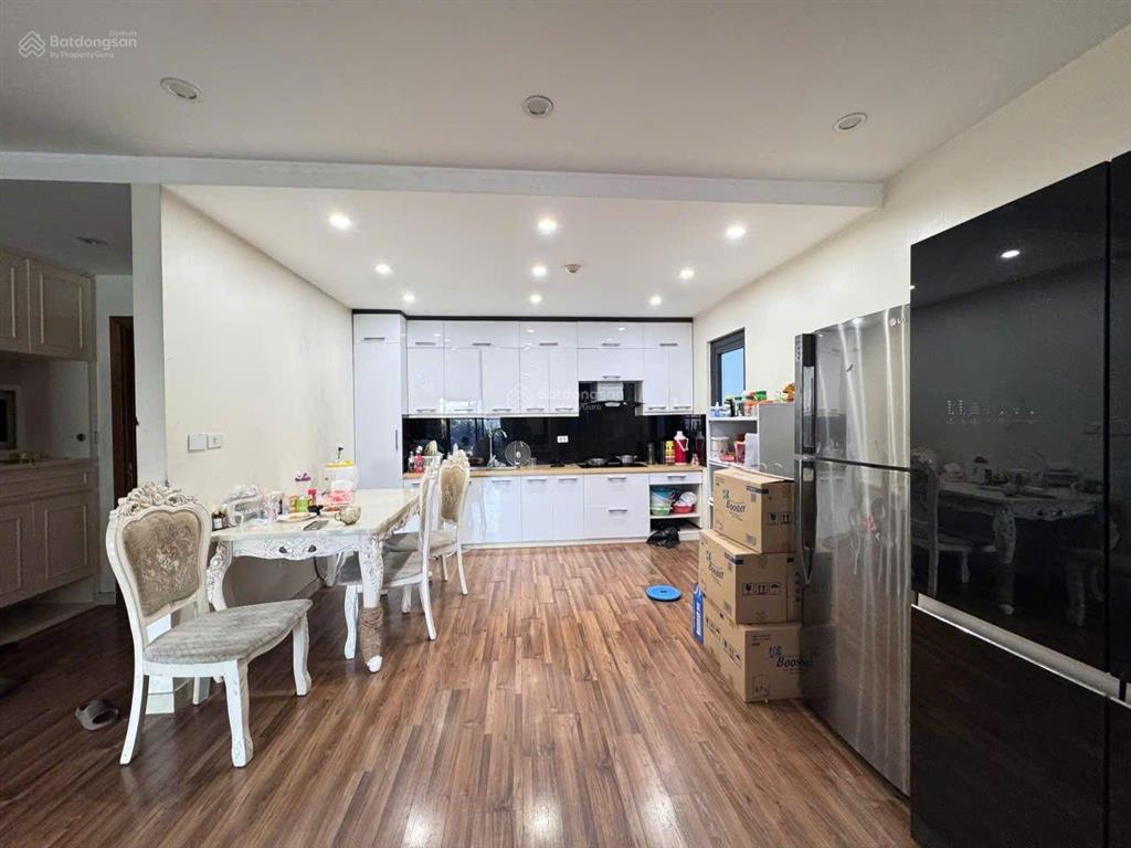 Bán 3 ngủ 139m² giá phù hợp thị trường goldmark city  9 tỷ bao phí