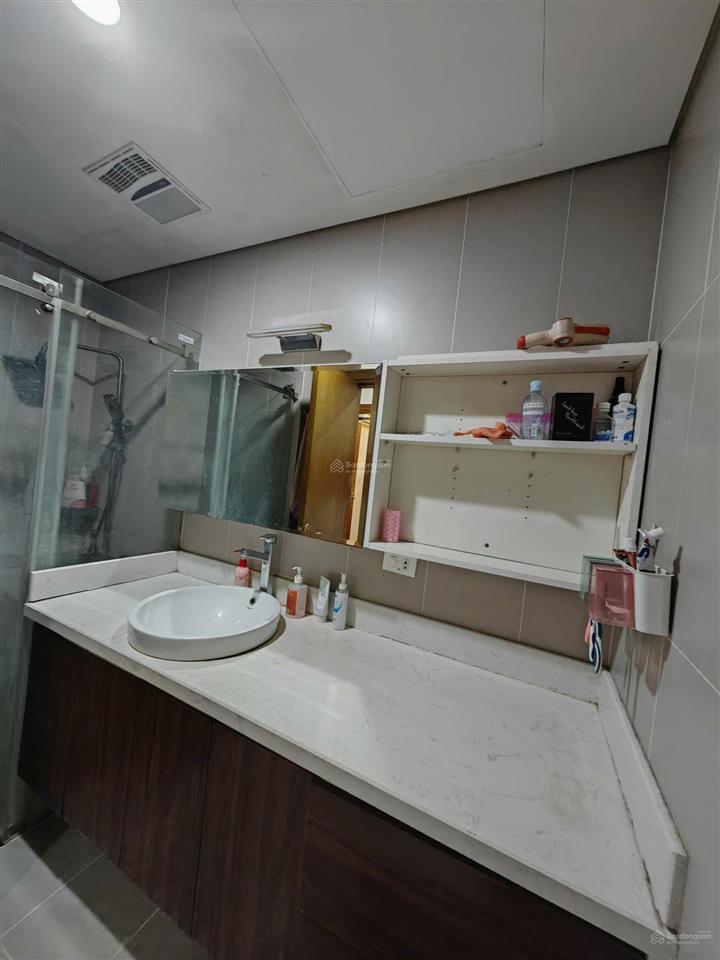 Bán 2 ngủ giá tham khảo tốt trong khu vực goldmark city 136 hồ tùng mậu, hà nội