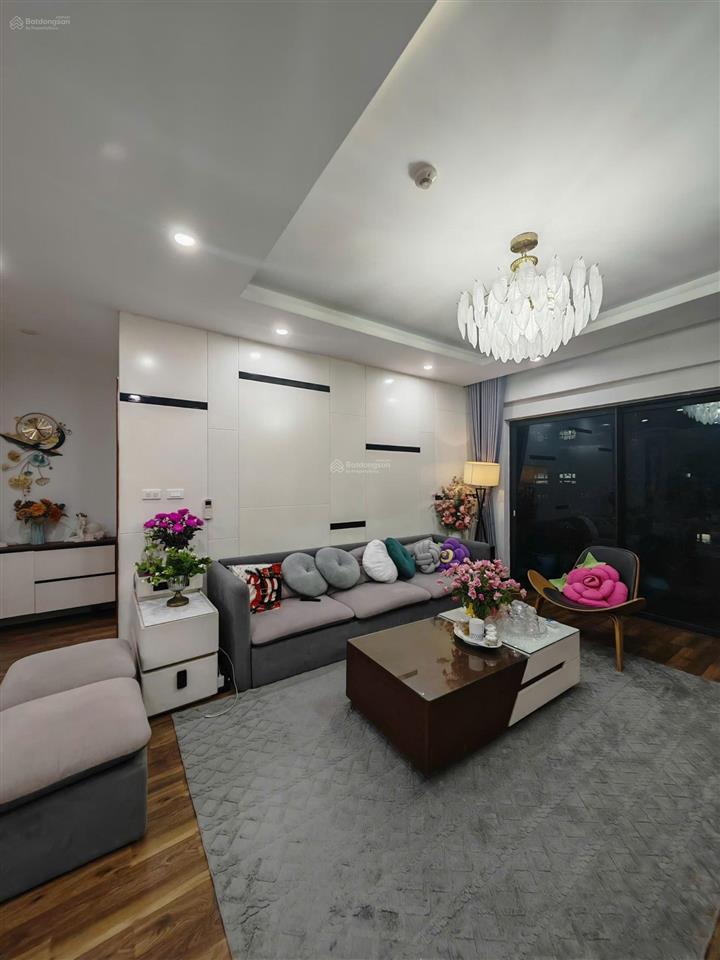 Bán 3 ngủ căn góc vị trí đẹp goldmark city 136 hồ tùng mậu, hà nội