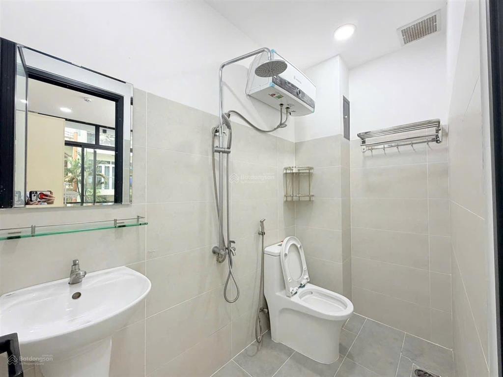 Cho thuê căn hộ 1pn ban công máy giặt riêng ngay tô hiến thành, q10 gần vạn hạnh mall có thang máy