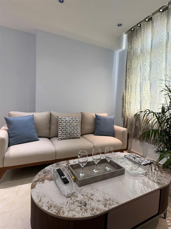 Cho thuê căn hộ cc bảy hiền tower, tân bình dt 82m2 2pn 2wc giá 12tr nhà đẹp  0703 445 *** trân