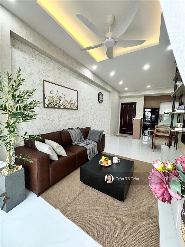 Tôi cần bán chcc âu cơ tower  tân phú, dt 88m2 3pn/2wc, 4 tỷ sổ hồng, đúng giá  0703 445 ***