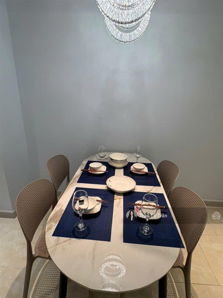 Cho thuê căn hộ cc bảy hiền tower, tân bình dt 83m2 2pn 2wc giá 11tr nhà đẹp  0703 445 *** trân