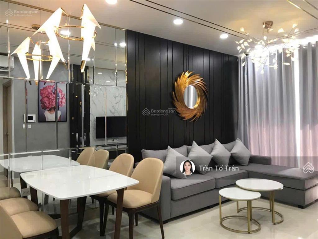 Có sổ hồng chủ bán căn oriental plaza âu cơ, 2pn  4 tỷ / 3pn  5 tỷ ban công phòng khách  e