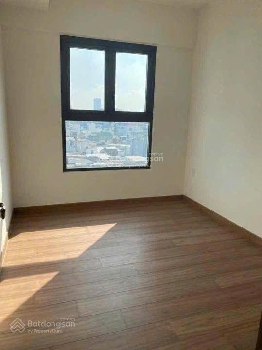 Cho thuê căn hộ saigon asiana, 2pn, 2wc, 67m2, không nội thất, view pháo hoa, giá 10 triệu/th