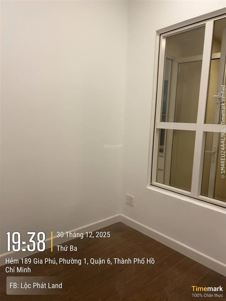 Bán căn hộ lucky place, 3pn, 2wc, 88m2, căn góc, view đông nam, giá 6 tỷ, sổ hồng, 0908 435 ***