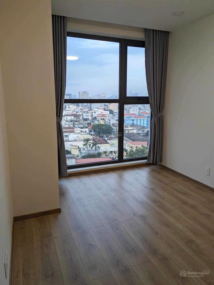 Cho thuê căn hộ park legend, 3pn, 2wc, nội thất cơ bản, view pháo hoa, giá 21 triệu, 0908 435 ***