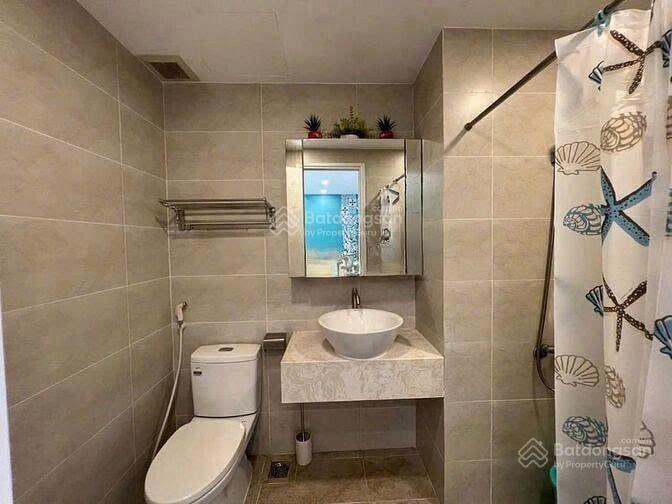 Bán căn hộ the botanica , 2pn, 1wc , 57m2 , giá  4 tỷ 650, bao hết ,   0908 435 *** xem nhà