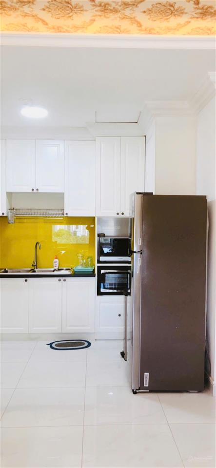 Cho thuê căn hộ orchard garden, 2pn, 2wc, full nội thất, giá 17.5 triệu/tháng,  0908 435 ***