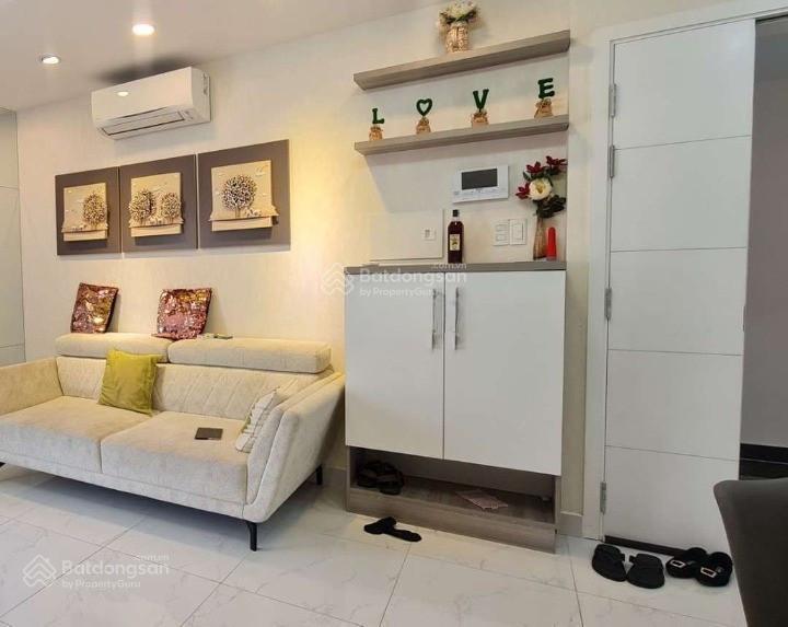 Bán căn hộ terra royal , 2pn , 1wc , căn góc 2 view , giá  7.6 tỷ , sổ hồng ,  0908 435 ***