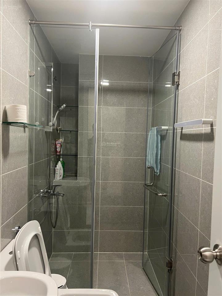 Bán căn hộ terra royal , 2pn , 1wc , căn góc 2 view , giá  7.6 tỷ , sổ hồng ,  0908 435 ***