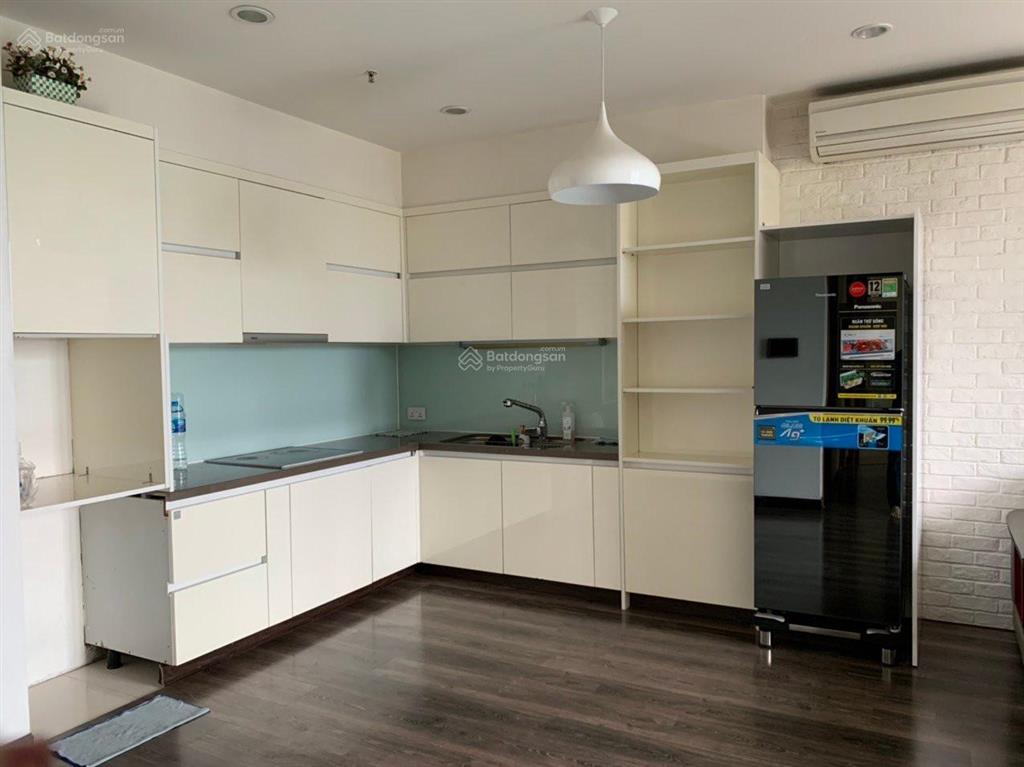 Bán căn hộ saigon airport, 2pn, 2wc, 95m2 giá 7 tỷ 750, sổ hồng riêng,  0908 435 ***