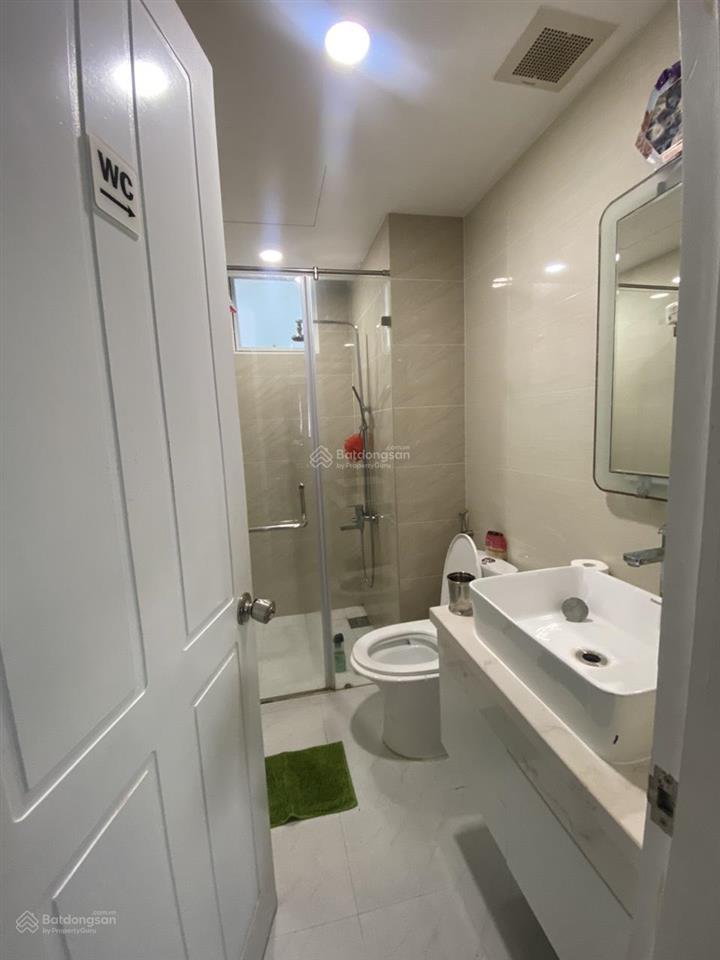 Bán căn hộ richstar, 3pn, 2wc, 90m2, giá 4.4 tỷ,có nội thất,  0908 435 ***