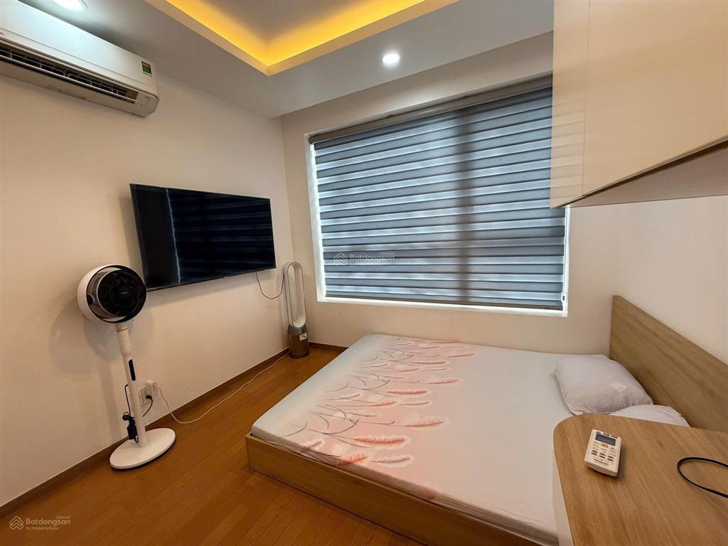 Cho thuê căn hộ sky center 2pn, 74m2, lầu cao, full nội thất, giá 17 triệu, ở liền,  0908 435 ***