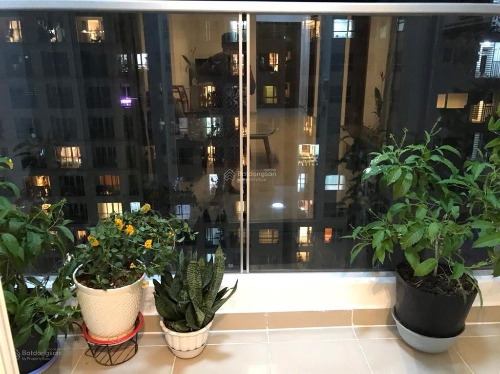 Cho thuê căn hộ sky center 2pn, 74m2, lầu cao, full nội thất, giá 17 triệu, ở liền,  0908 435 ***