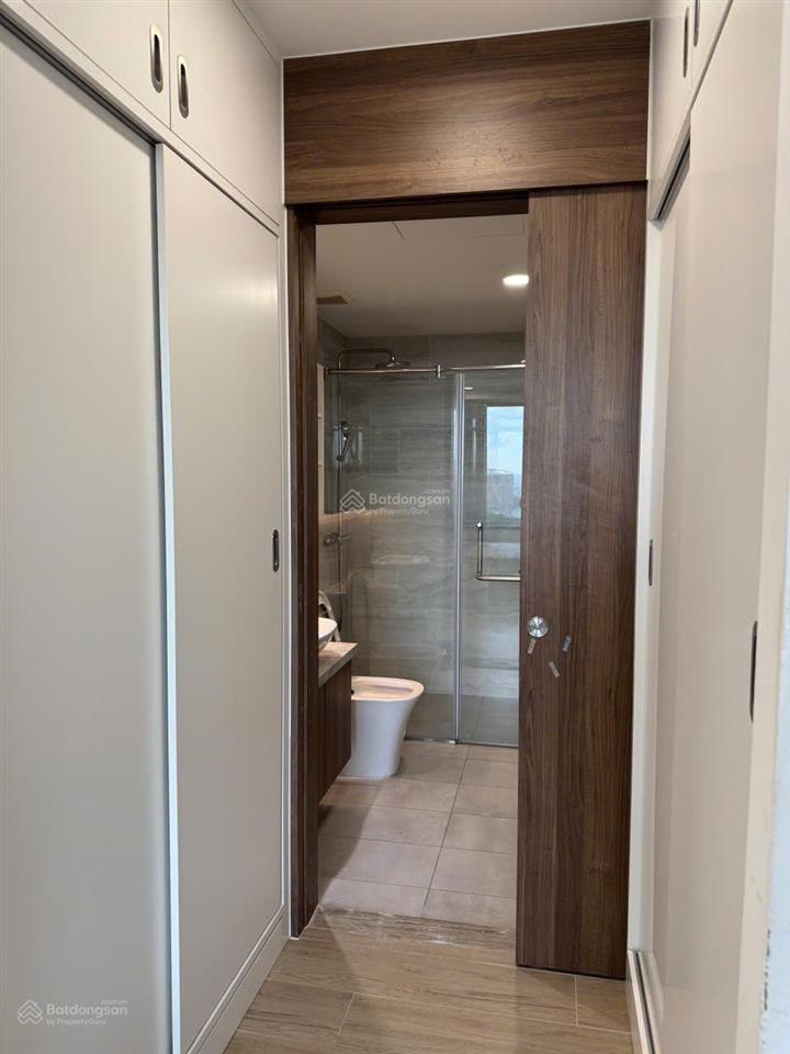 Cho thuê căn hộ kingdom, 2pn, 2wc, 74m2, full nội thất, giá 20 triệu/tháng,  0908 435 ***