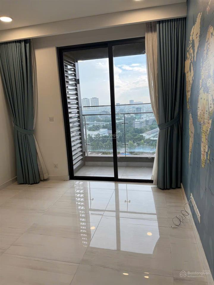 Cho thuê căn hộ kingdom, 2pn, 2wc, 74m2, full nội thất, giá 20 triệu/tháng,  0908 435 ***