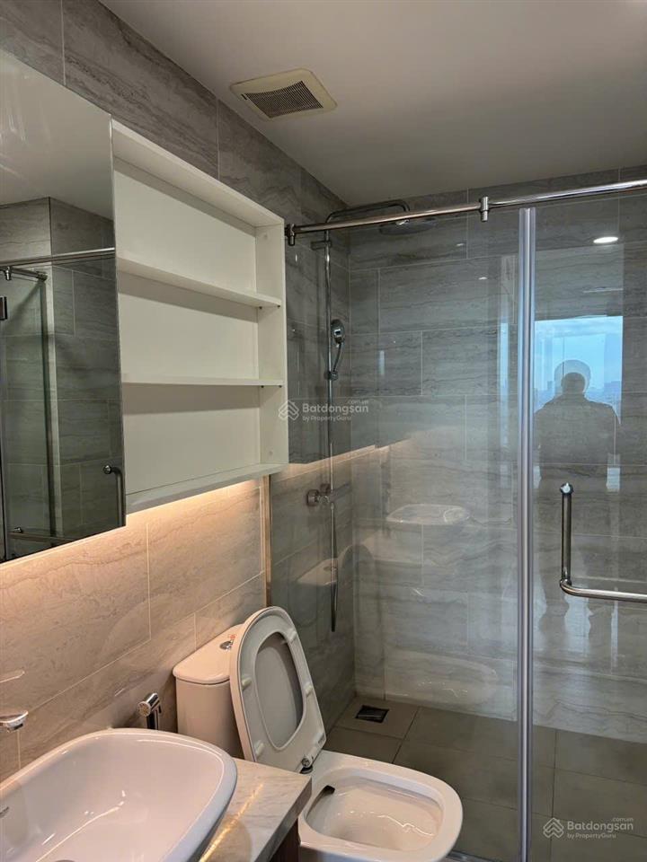Cho thuê căn hộ kingdom, 2pn, 2wc, 74m2, full nội thất, giá 20 triệu/tháng,  0908 435 ***