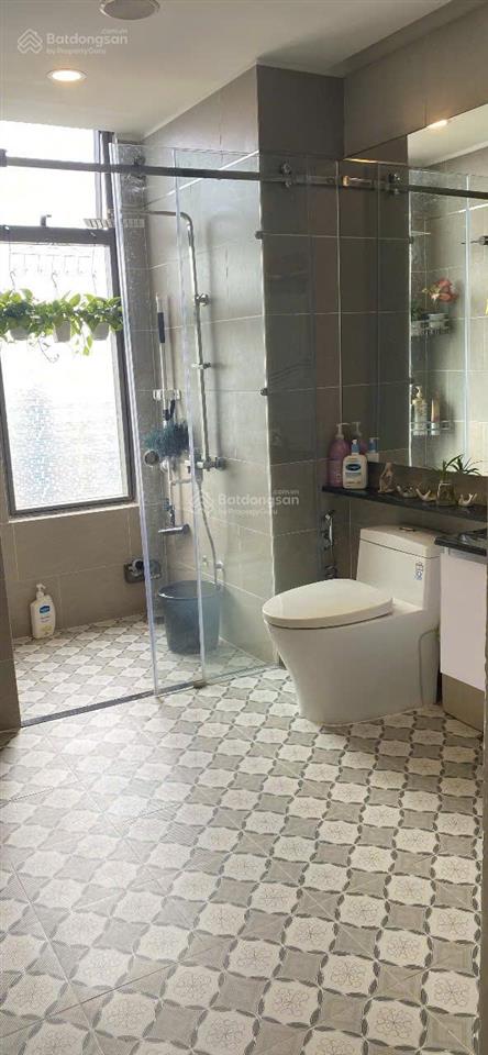 Bán căn hộ garden gate, 3pn ,102m2, view pháo hoa quận 1 , giá 9.3 tỷ , shr , 0908 435 ***