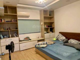 Bán căn hộ oriental plaza, 2pn , 2wc ,82m2 , sổ hồng riêng , giá  4.3 tỷ ,  0908 435 ***