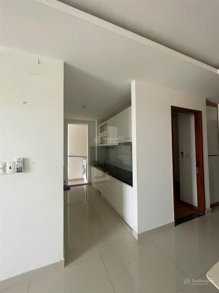 Bán căn hộ sky center, 2pn, 2wc, 74m², view hồ bơi, giá 5 tỷ 8,  0908 435 ***