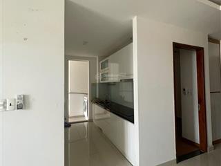 Bán căn hộ sky center, 2pn , 2wc ,74m2 , view hồ bơi , giá 5 tỷ 880 ,  0908 435 ***