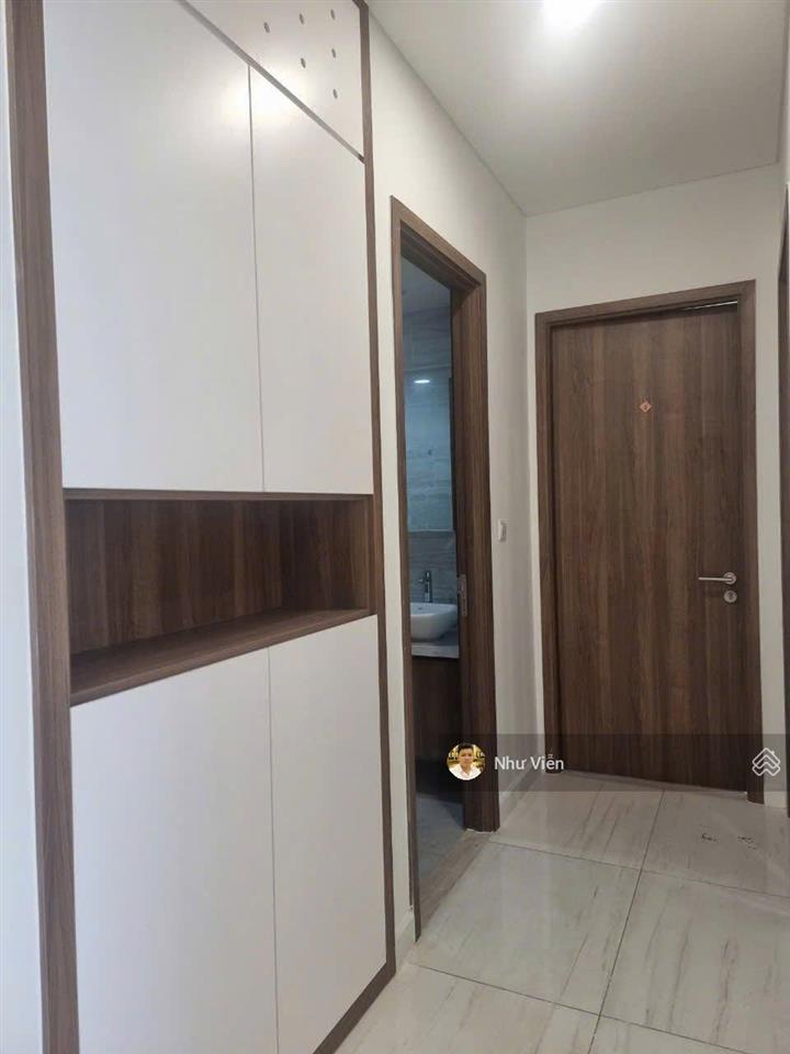 Bán căn hộ kingdom 101, 2pn, 2wc, giá 7,3 tỷ, sổ hồng riêng,  0908 435 ***