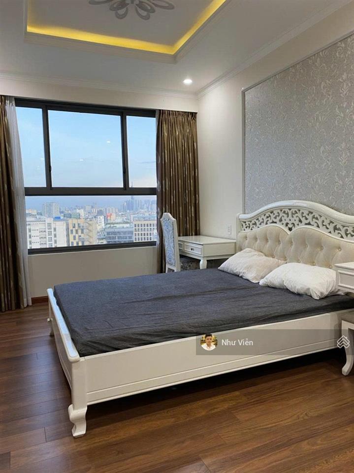 Sky center 2pn giá 5 tỷ 650, newton 6 tỷ 750, kingston 7.5 tỷ có sổ, chuyên căn hộ quanh sân bay