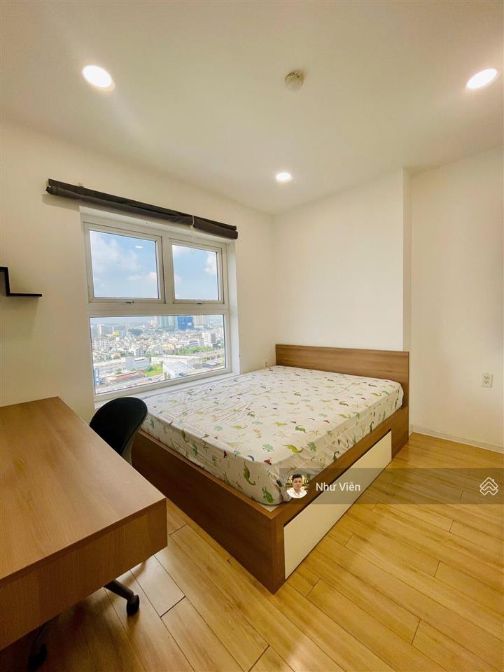 Bán căn góc 2 view, giá 8.3 tỷ còn tl, sổ hồng riêng, 2pn+, 2wc, xi grand court,  0908 435 ***