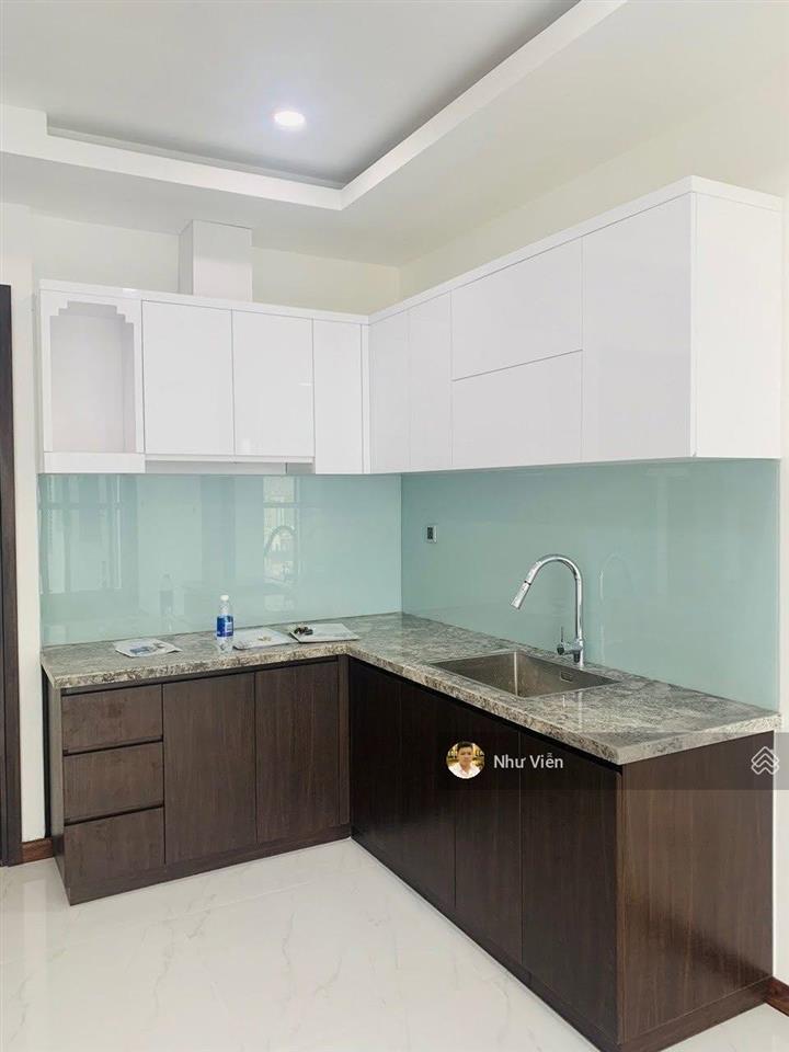 Bán căn hộ resgreen, 2pn, 2wc, 60m², giá 4 tỷ, sổ hồng riêng,  0908 435 ***