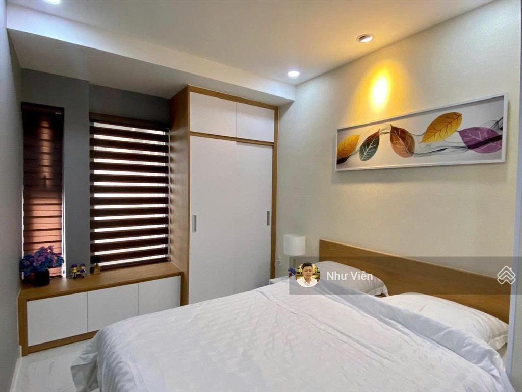 Sky center, 2pn, 2wc, 75m2, giá 5 tỷ 650, kingston 83m2 giá 7 tỷ 250, richstar tân phú 90m2 4.5 tỷ