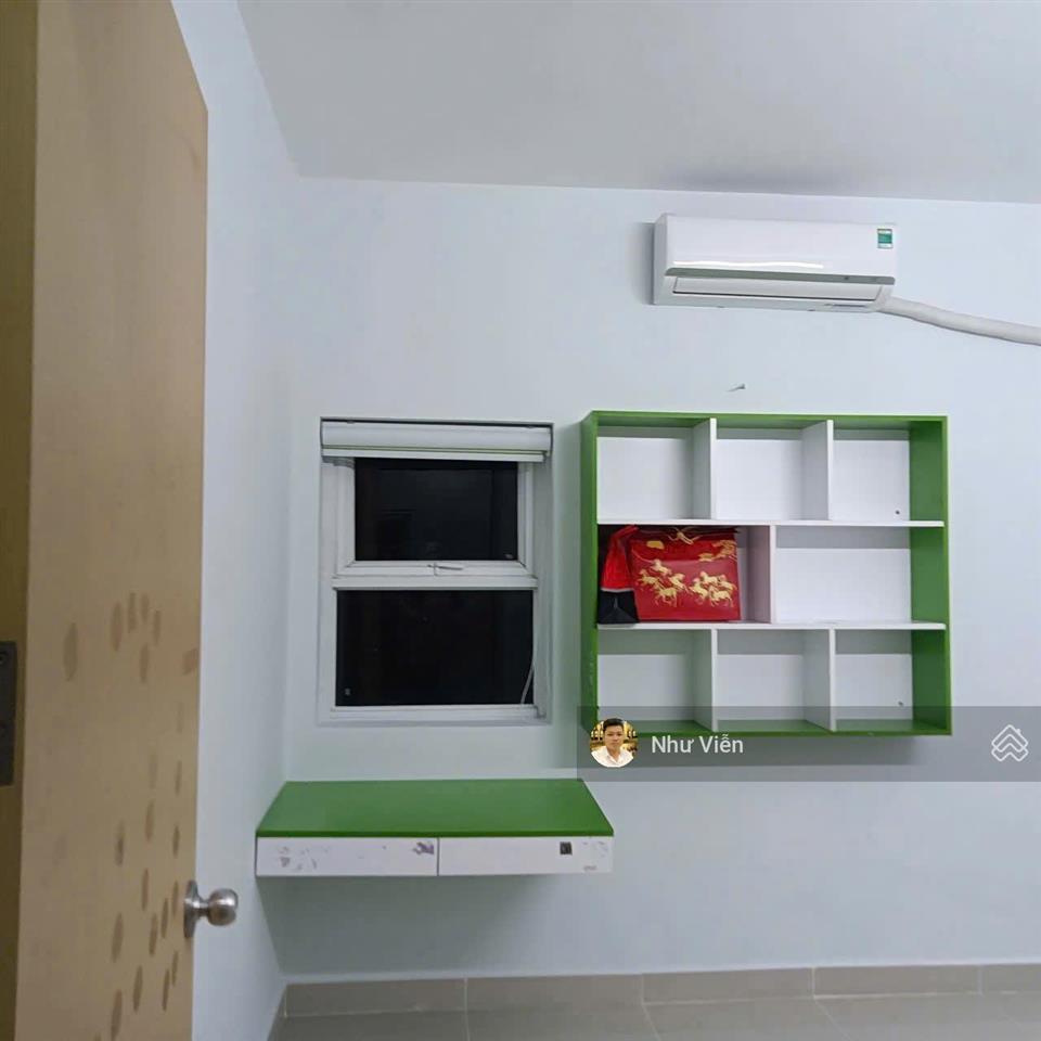 Bán căn hộ oriental plaza, 3pn, 3wc, ban công phòng khách, giá 5.5 tỷ, shr, 0908 435 *** viễn