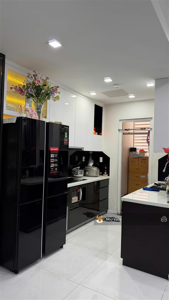 Bán căn hộ xi grand court, 3pn, 2wc, có sổ, giá 8.7 tỷ, 0908 435 *** viễn