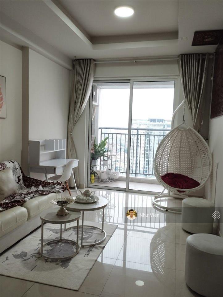 Cho thuê căn hộ richstar, 2pn, 2wc, giá 12,5 triệu/th, 65m2, full nội thất, 0908 435 ***