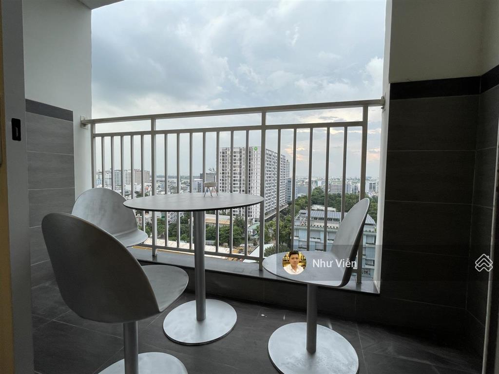 Bán căn hộ the botanica, 2pn, 2wc, giá 5.7 tỷ, 73m2, tặng nội thất, 0908 435 *** viễn