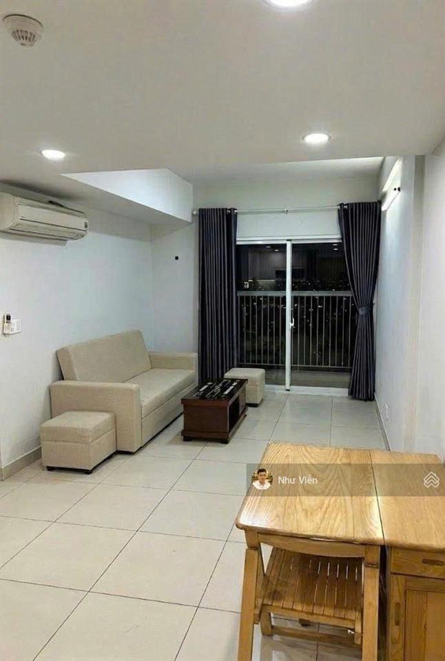Bán căn hộ carillon 7, 3pn, 2wc, sổ hồng riêng. giá 5,1 tỷ, còn thương lượng. 0908 435 *** viễn
