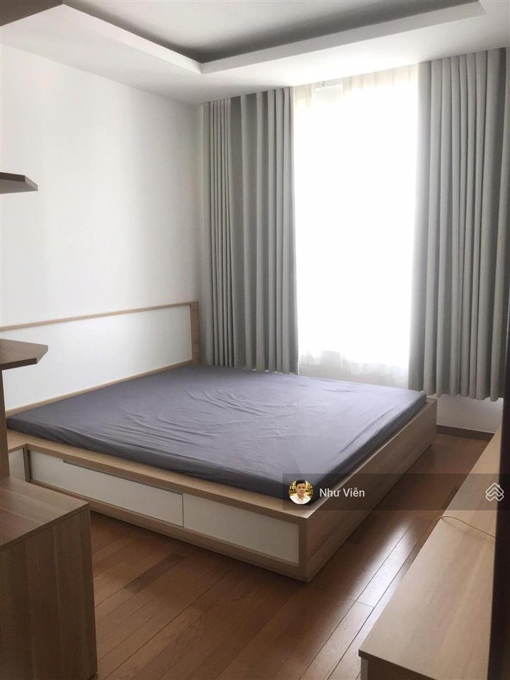 Cho thuê căn hộ sky center, 2pn, 2wc, giá 16,5 triệu, full nội thất, 0908 435 *** viễn