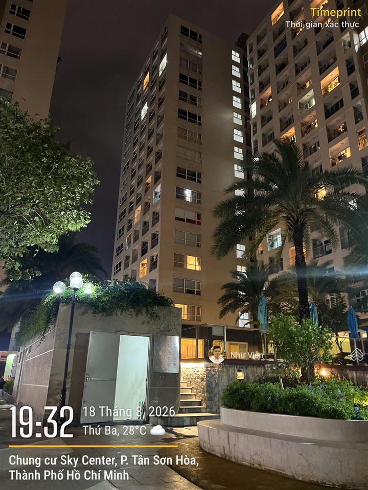 Cho thuê căn hộ sky center, 2pn, 2wc, giá 16,5 triệu, full nội thất, 0908 435 *** viễn