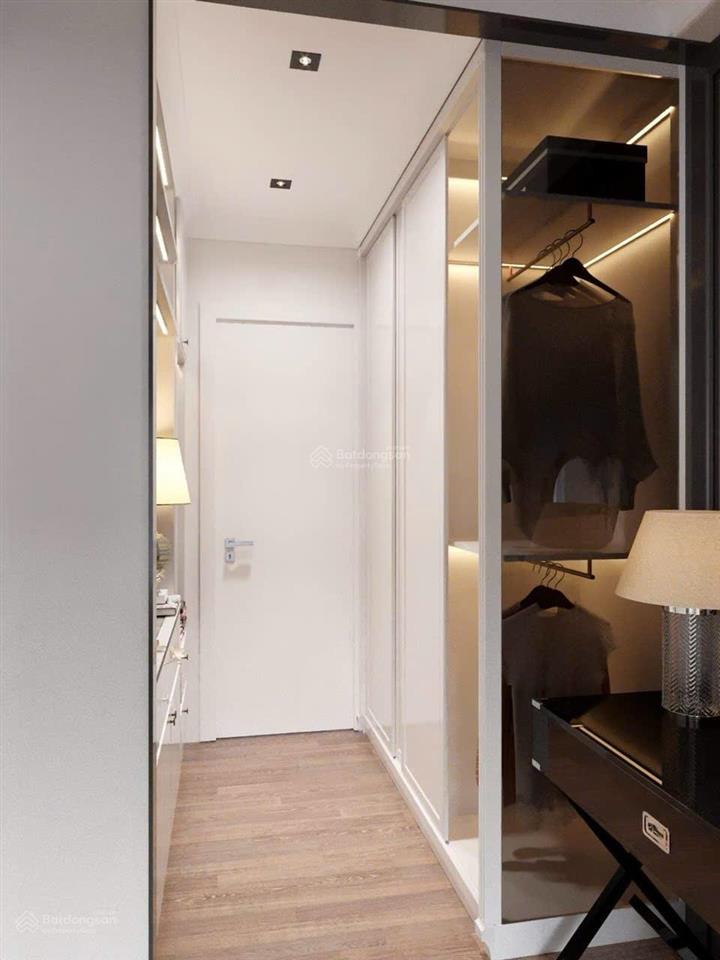 Bán căn hộ cc hùng vương plaza, quận 5 dt 130m2, 3pn, 3wc giá 9.5 tỷ sổ hồng  0899 874 *** mão