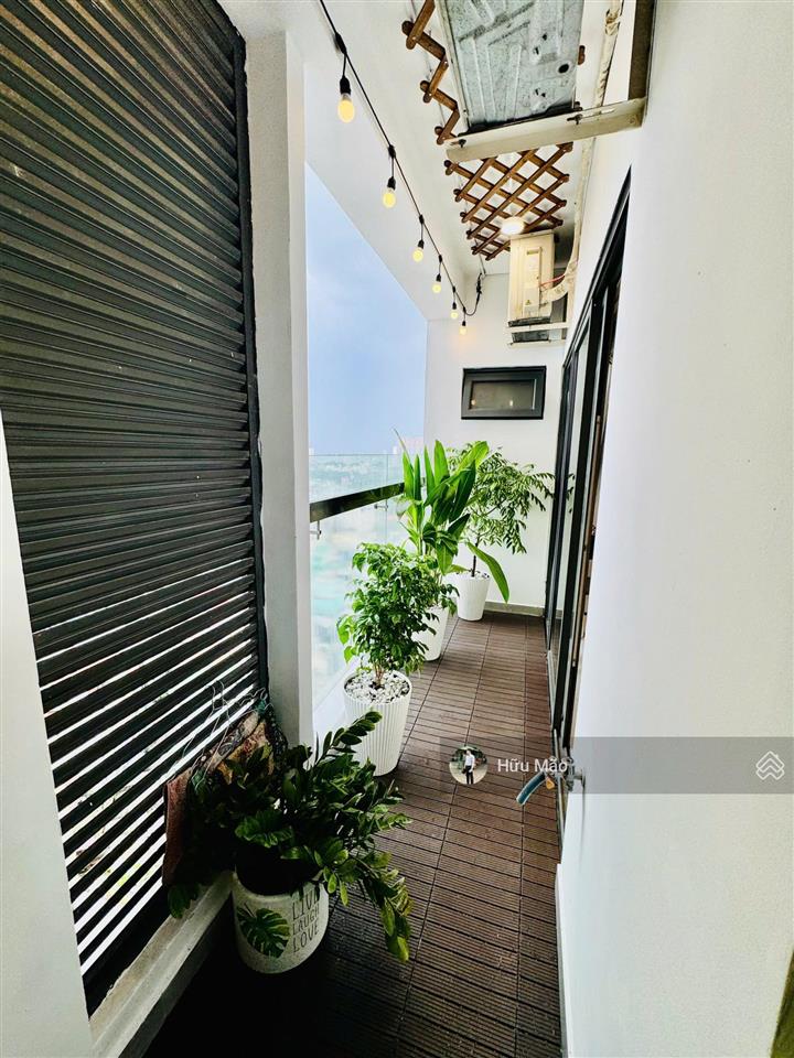 Bán căn hộ the privia, bình tân, dt 83m2, 3pn,2wc sổ hồng, nhà mới đẹp, giá 5 tỷ,  e 0899 874 ***