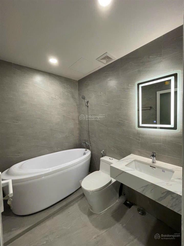Cho thuê căn hộ tại rivera park, q10 dt 75m 2pn 2wc giá 15tr dễ thuê nhà đẹp,  0899,874,805 mão