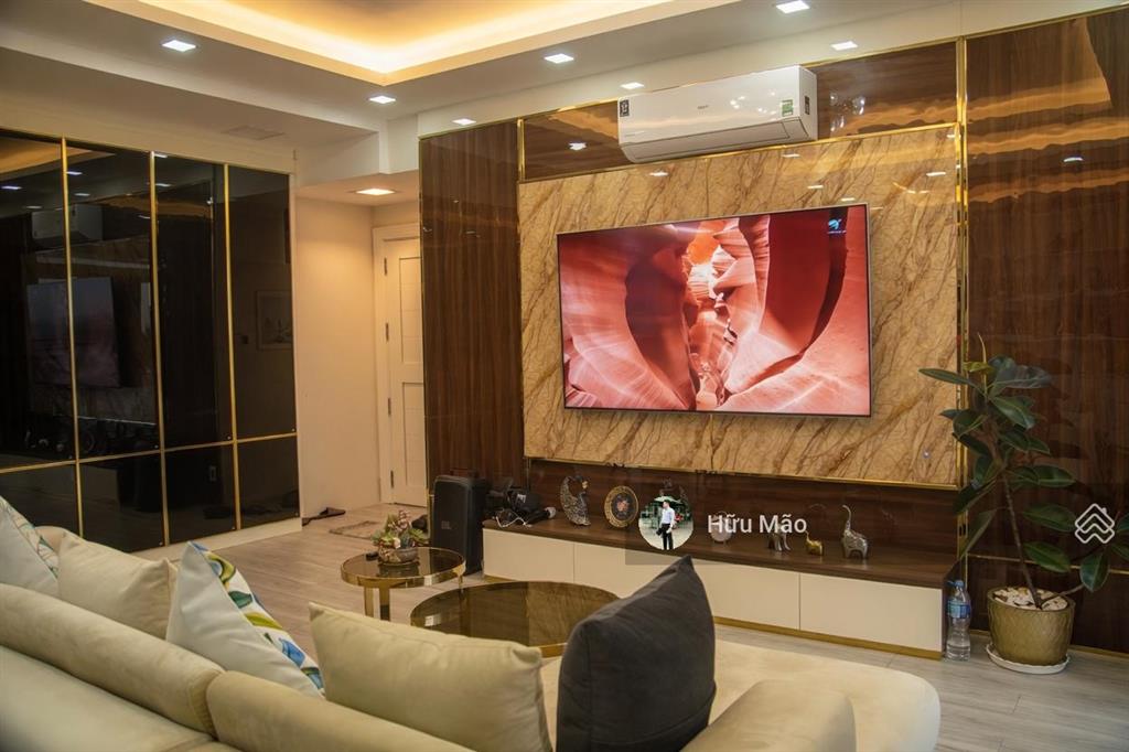 Căn hộ 120m2, 3pn, 2wc tại cao ốc satra  eximland, phú nhuận giá 8,4 tỷ có sổ hồng view q1 nhà đẹp