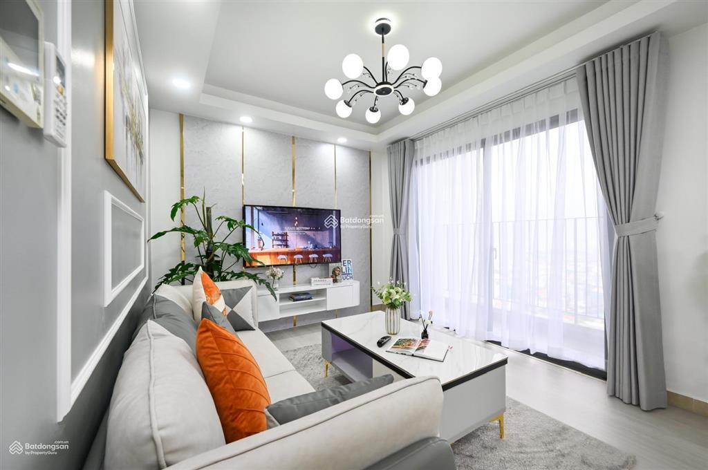 Bán căn hộ cc bảy hiền tower, tân bình dt 70m2 2pn 2wc, giá tốt 2.7 tỷ  0899 874 *** mão