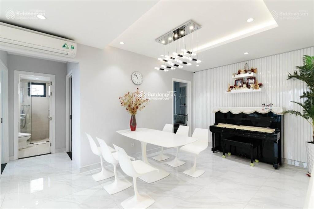 Cho thuê căn hộ chung cư âu cơ tower, tân phú dt 80m2 2pn 2wc giá 11tr  0899 874 *** mão