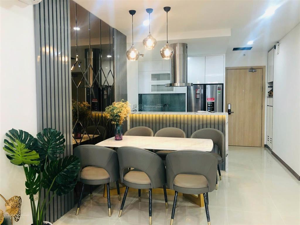 Cho thuê gấp chcc sky center, sân bay dt 74m2, 2pn, 2wc giá 15tr (nhà đẹp).  0899 874 *** mão