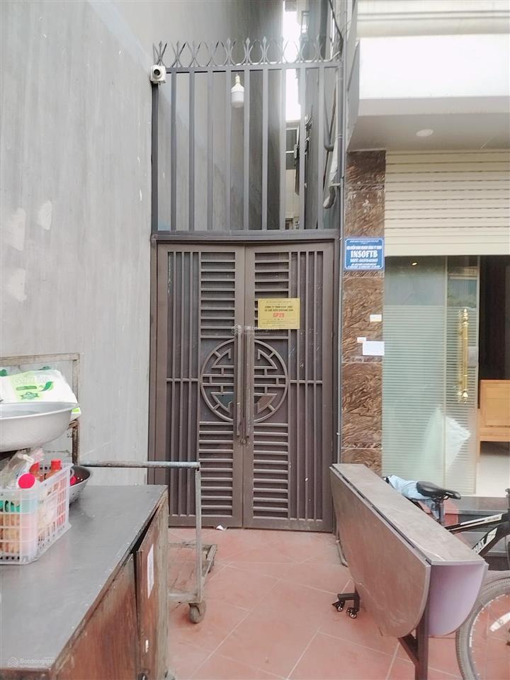 Bán nhà lĩnh nam  ngõ rộng  10m ra ô tô tránh  gần trường, chợ  nhà cổng riêng  giá 6.86 tỷ