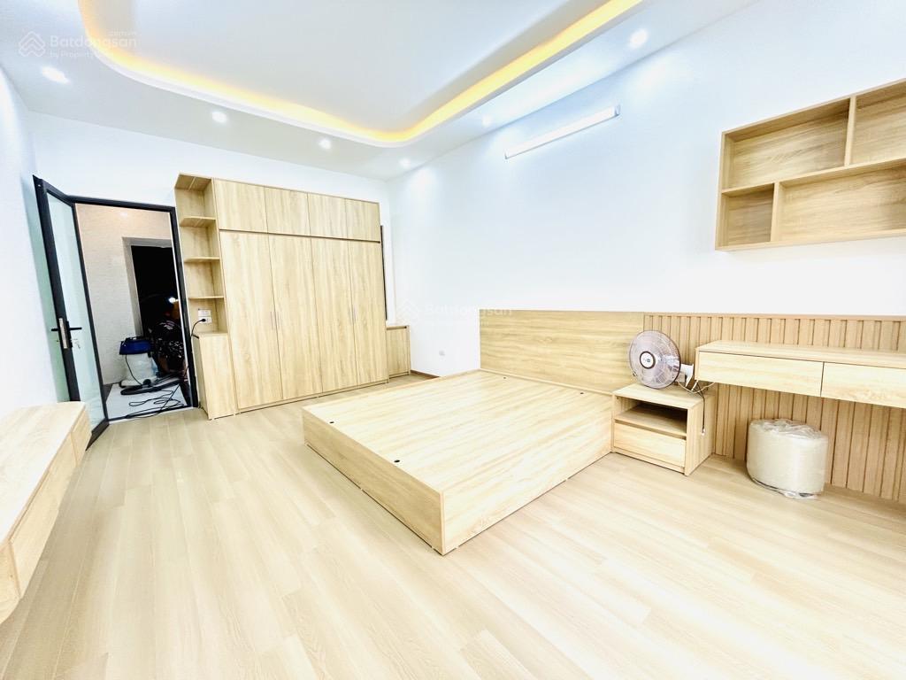 Bán nhà phố nam dư  lĩnh nam  nhà mới thang máy  ngõ rộng,thoáng  gần ô tô  giá chỉ 6.95 tỷ !