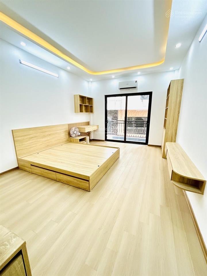 Bán nhà phố nam dư  lĩnh nam  nhà mới thang máy  ngõ rộng,thoáng  gần ô tô  giá chỉ 6.95 tỷ !