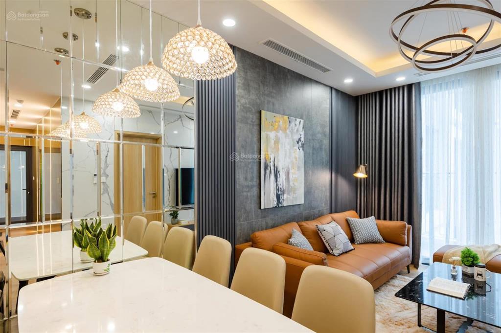Bán gấp căn 2pn dt 74.7m2 tại green park phương đông, giá 5.7 tỷ (căn góc view hồ linh đàm)